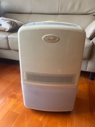 Hitachi 日立RD-1633CF 16公升抽濕機