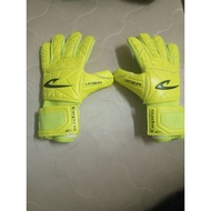 glove goalkeeper eepro