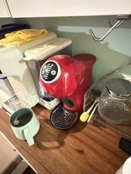 Nestle dolce gusto plus膠囊咖啡機連重用膠囊