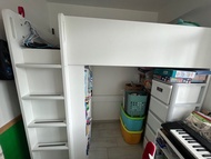 IKEA 高架床及櫃桶書枱