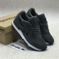 Dijual Reebok Classics Utility Dark Grey