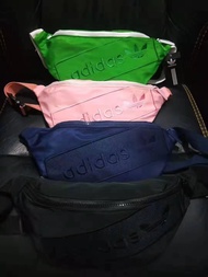 Adidas กระเป๋าแฟชั่นเอว Adidas Men Fashion versatile Waist Bag