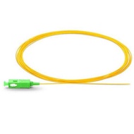 SC/APC fiber Pigtail Simplex 9/125 Single Mode Fiber Optic Pigtail Cable 0.9mm LSZH Yellow 1.5M G657