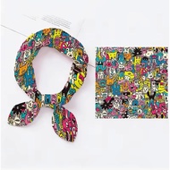 Scarf Graffiti Pattern Size 90 x 90 cm.