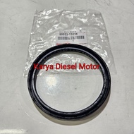 Original Rear Wheel Oil Seal Inside Toyota Dyna 125HT 130 Hino Dutro 130 90033-11038