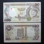 Duit Lama Koleksi Last Prefix "TH" Malaysia Siri 6 RM20 (1pcs)