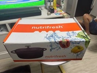 nutrifresh鑄鐵鍋4.7L