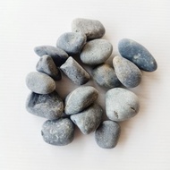 BIG STONE*