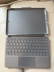 Logitech Combo Touch iPad 鍵盤連保護殼 ipad7
