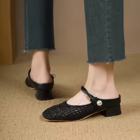 Shoes Female 2025 Brand Closed Toe Women's Slippers Fashion Outdoor Dress Summer New Hollow Versatil