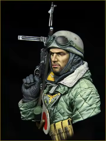 1/10 Scale Resin Bust Model Building Kits Historical Military Hobby Miniature Diorama Pilot Unassemb