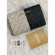 MK MEDIUM WALLET - - US BOUGHT