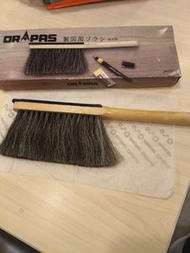 日本文具大牌 DRAPAS 馬毛製製圖刷 17-002 27公分長