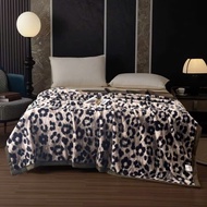 Soft, high-quality snow blanket to keep warm, size 2mx2m3, weight 2,3kg, imported whole