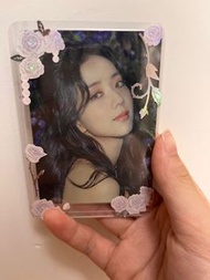 Jisoo 花海小卡