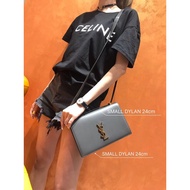 SMALL DYLAN Handbag Side Use Accordion Style Wrinkle
Size: 24 * 15 * 6cm