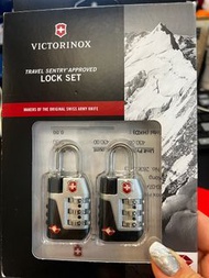 Victorinox lock set