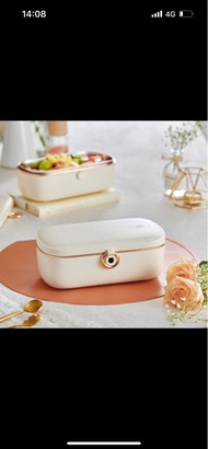 Lunch box Bear 小熊🐻無水電熱飯盒 (HLB-459CW)  💡免加水設計：無須加水就可以加熱，減少水氣，保留飯菜口感