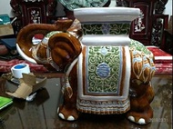 老件中國古瓷/大型彩繪大象藝術品台座/高43公分寬55公分深23公分重量7.3公斤/老件/市面上已經絕版