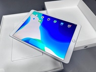iPad Air 3 WiFi 256GB 香港行完美靚機靚電池鋪頭開單保障全原裝正品可以放心使用放心購買可以放心使用無維修過無任何暗毛病有店開單寫明保6個月加15日質量包退包換保障可以使用消費組合式