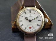 100多歲的歐米加Omega手動合金殼男用軍表，屬於懷錶過渡到腕表期間的產品，走時正常，指針後換。￼
