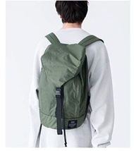 日本 Kiu 防水背包 背囊 Backpack Rucksack ~卡其/黑色/藍色/紅色