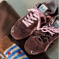 [emoji-lab Series] Dachshund Retro 2026 Summer New Thin-Soled Racing Shoes Casual German Training Sh