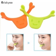 BK へSmile Face Maker Correction Tightening Charming Tester Smile Trainer Silicone S-BK