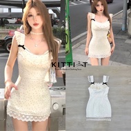 KITTI_T Dress สีครีมลายจุด เนื้อผ้าใส่ สบาย ลื่น ละมุมมือมาก เนื้อดี ช่วงแขนตกแต่งด้วยโบสีดำ