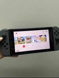 Nintendo Switch全套99%新(包4個game e.g. fit ring,動森…)冇咩點挽過所以好新