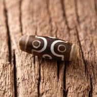 西藏天珠~至純特殊六眼天珠