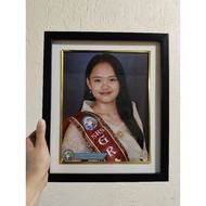 Picture frame with photo print