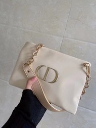 限量🔥正貨✅ Dior CD 迪奧米色皮革化妝袋✨ 已改加帶，單肩包，手拎手提袋，手機包，斜孭袋 💕送禮自用，節日禮物