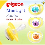 Baby Pacifier Pigeon Mini Light Pacifier Plastic Packaging