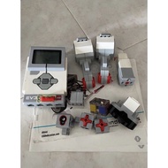used LEGO Mindstorms EV3 Core Set 45544 + Expansion 45560 + 220v Charger