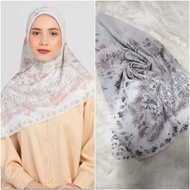 Hijab jilbab segi empat syari 130x130 motif by azzura