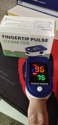 เครื่องวัดอ็อกซิเจน Fingertip pulse oximeter เกรดเอ พร้อมส่ง วัดชีพจรการเต้นหัวใจ