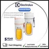 Electrolux 500ML Multi-functional Portable Juicer Rechargeable Juice Cup Household Juicer Juicer Cup