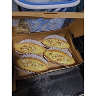 (MJpastries)custard nut tart,assorted tart box big tart 8 people