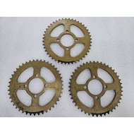 KRISS SPROCKET 428-44T GOLD 100%ORIGINAL TRISTAR (ADA KARAT STOCK OFFER) MODENAS KRISS REAR SPROCKET