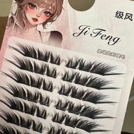 黑天鹅30排大容量小薄片漫画浓密上镜眼尾加长婴儿弯狐系斜飞爆款 Black Swan 30-Row High-Capacity Thin Strip Eyelashes: Dense, Photoge