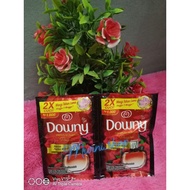 downy premium parfum passion dan downy sunrise ( 19ml 12 sachet )