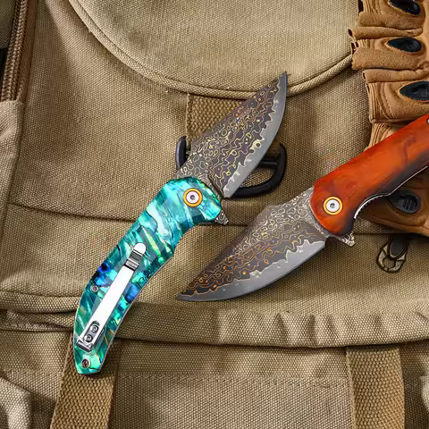VG10 Damascus Folding Knife Brass Pattern Multifunctional Hunting Knives Professional Bushcraft Surv