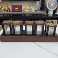 RGB拟輝光管時鐘LED桌面創意實木擺件復古電子數字時鐘情人節禮物