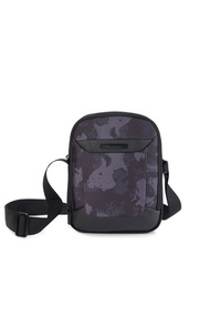 SAMSONITE กระเป๋าสะพายข้าง สำหรับใส่แท็บเล็ต 9.7 นิ้ว รุ่น PRO-DLX 6 Tablet Cross-Over