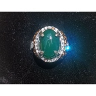 Cincin akik batu hijau botol