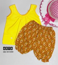 ชุดไทยเด็ก (รหัสP03) ชุดสงกรานต์ ราคาถูก ได้ทั้งชุด มี2แบบ แบบชุดกางเกงและแบบชุดโจงกระเบน สีสันสดใส ใส่แล้วน่ารัก