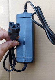 Sạc xe điện 48V-20AH tự ngắt tadaka mới 100% sử dụng cho xe điện 133S Pega Zomer Vespa..sử dụng 4 bì