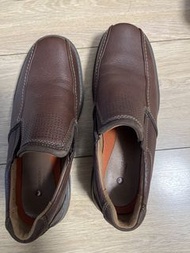 Clarks 男士棕色皮鞋