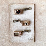 復古吊飾- 黑膠唱片機/相機/電視機 - 真皮植鞣 皮革吊飾 裝飾品